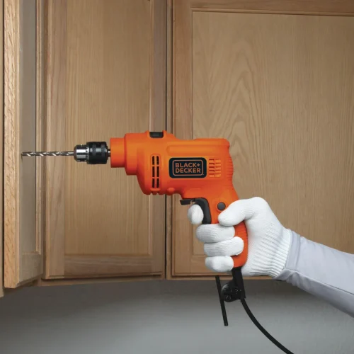 Taladro Percutor de 3/8 Pulgadas 550W Black And Decker TP555-B3