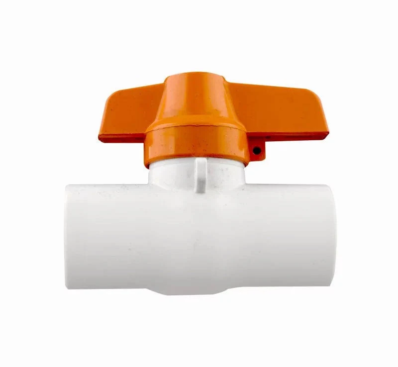VALVULA DE BOLA DE 1 1/4'' P.V.C. PARA ROSCAR